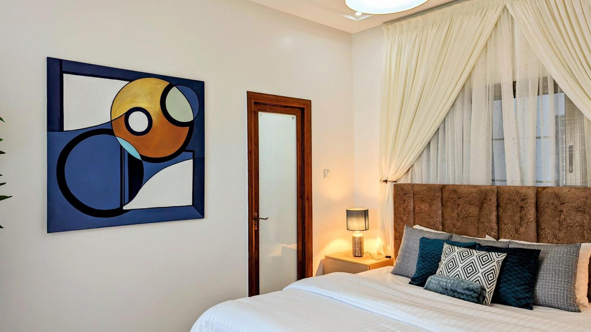 Lighthouse Signature Suites Dakar Exterior photo